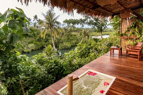 The River Hideaway · Generator, Rooftop, Starlink