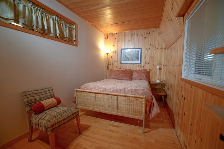 Camera 3 
Letto Queen