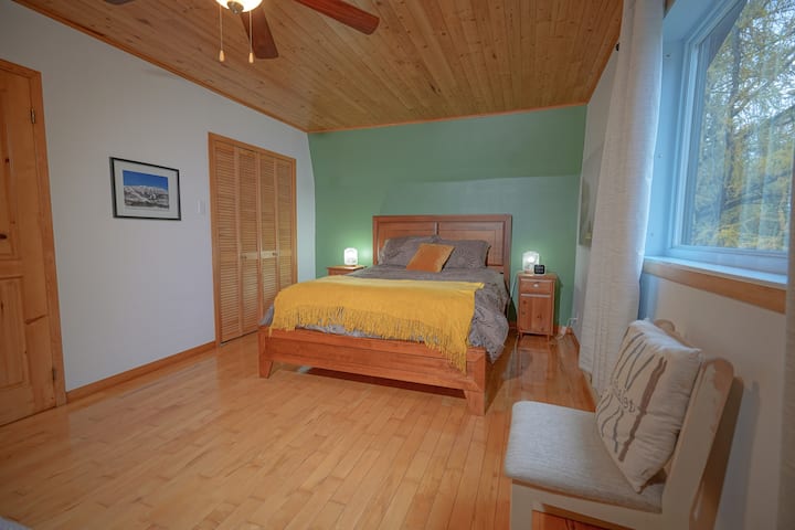 Stanza 1 
Letto Queen + letto singolo