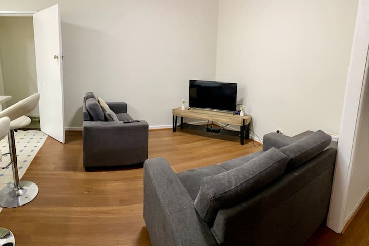 Home Away From Home. Wifi,netflix,newly Decorated. - Merredin