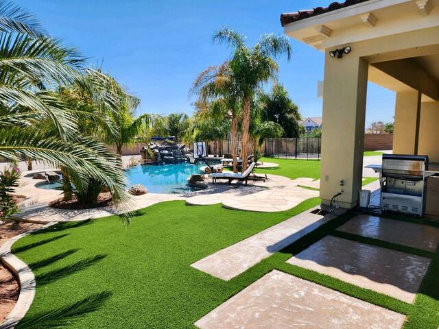 The Luxury Experience @ Las Vegas gallery image 4