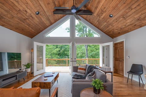 Luxury Home with Massanutten Views & New Hot Tub