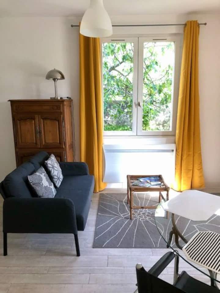 Digne Charmant Studio Au Calme - Digne-les-Bains
