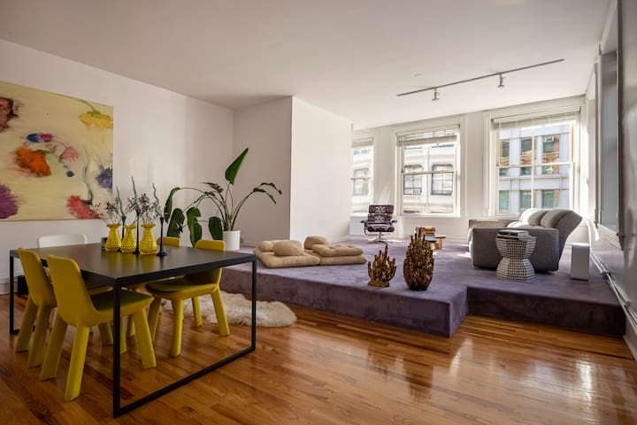 SoHo New Artist Loft w 15 Windows & Chefs Kitchen!