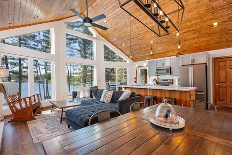 Brand New- Lake Front House- 4 Bedroom- 3 Bathroom