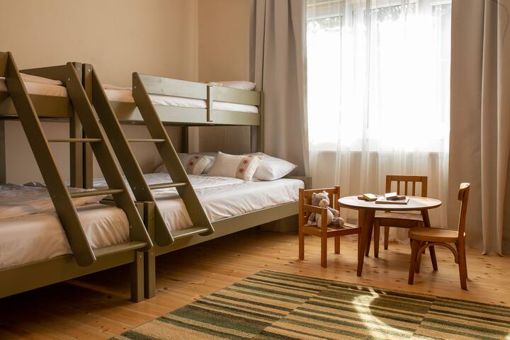 غرفة النوم 2