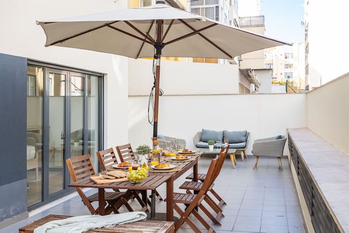 Arroios Garden@ Sunny terrace/ Parking / AC / Lift
