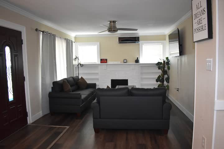 Всекидневна 1