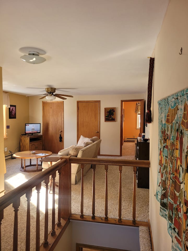 Charming full upstairs apt near MSU Apartments for Rent in Lansing