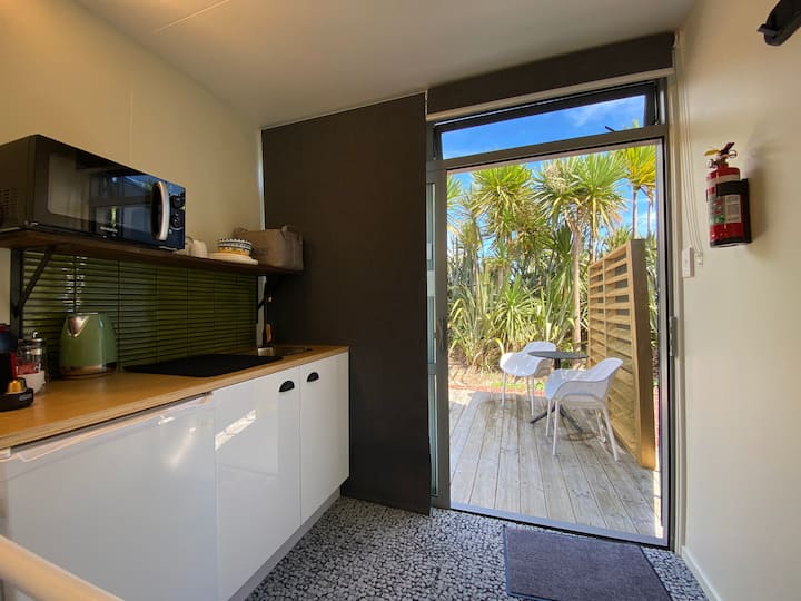 Tui Pod-try A Little Tiny Living - Ross