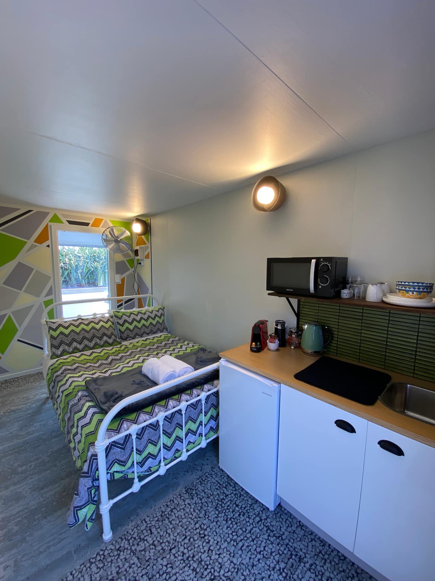Tui Pod-try A Little Tiny Living 2