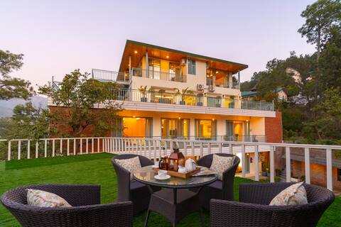 StayVista at Aykon Estate 5BR