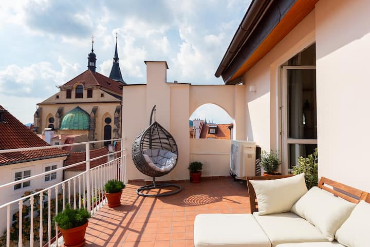 Old Town Apartment With Stunning Terrace View - Praag