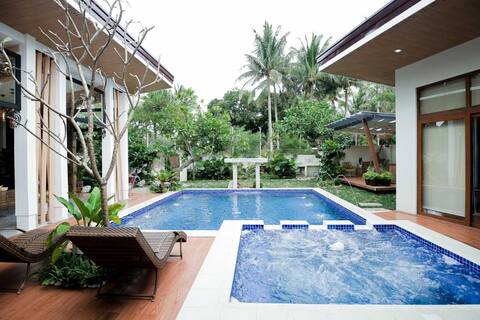 Casa Zacharias Exclusive Family villa up to 25pax