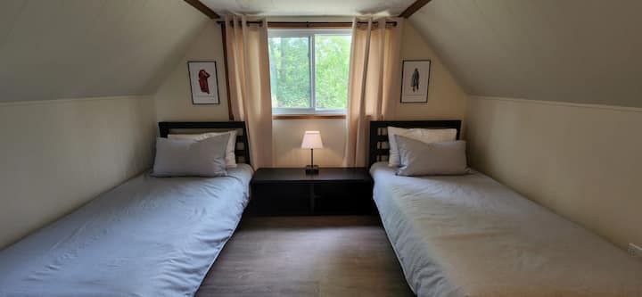 Upstairs Twin Bedroom