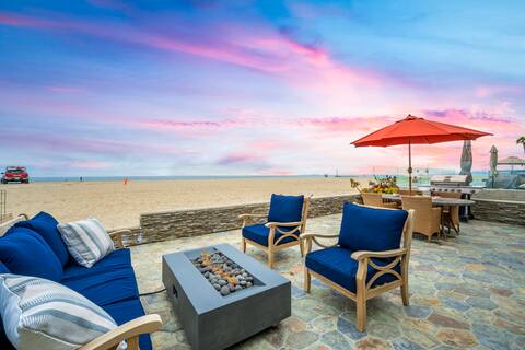 Two Story House w/ Balcony and Patio on the Beach