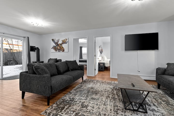 New Airbnb - Anchorage Downtown Duplex (Unit B) - Anchorage