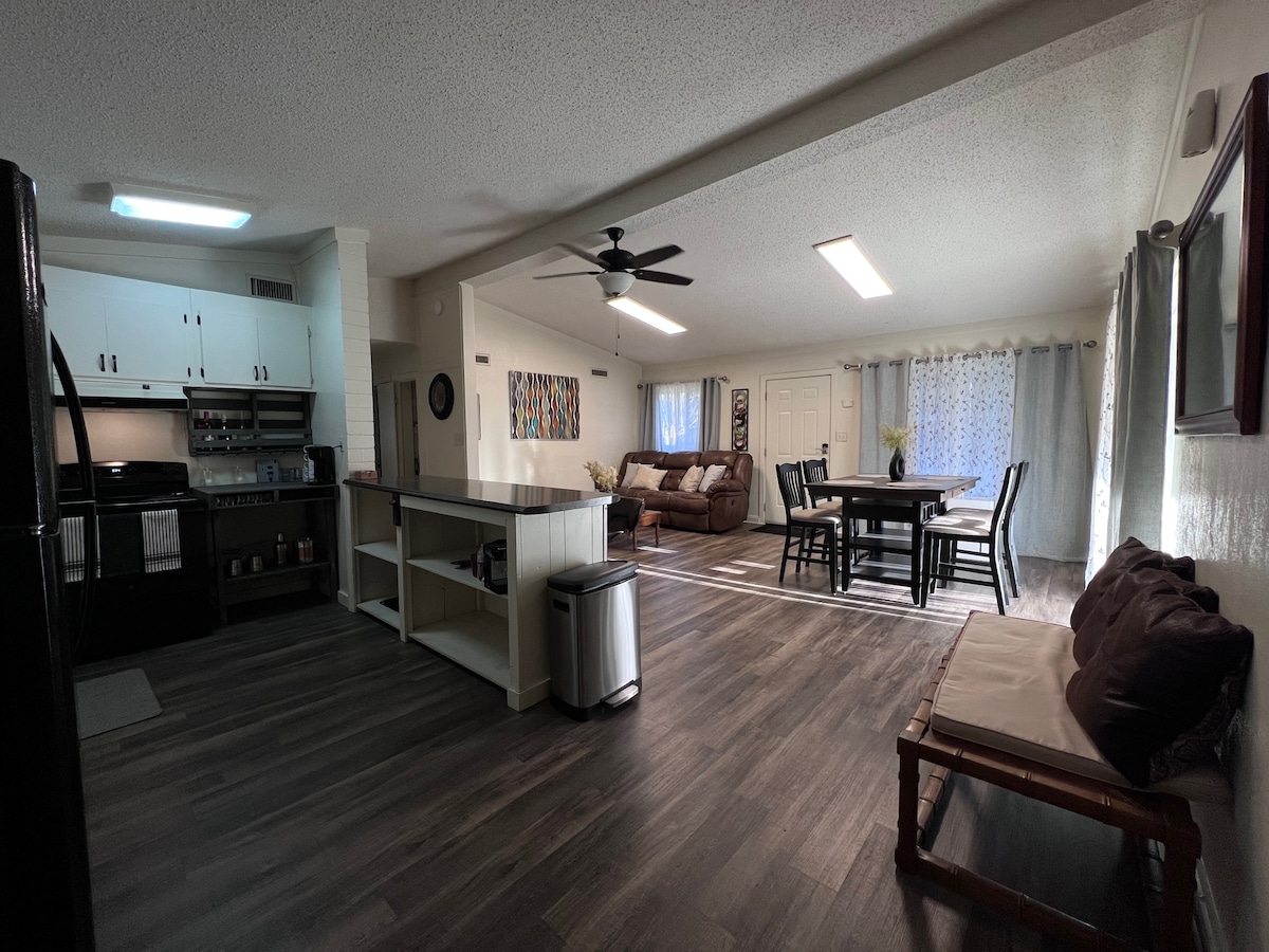 Cozy in the culdesac Houses for Rent in Tifton, United