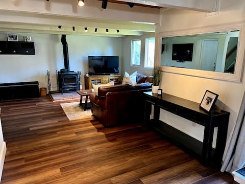 Popular Airbnb listing: Big Sky Getaway at Glacier Condos in Big Sky