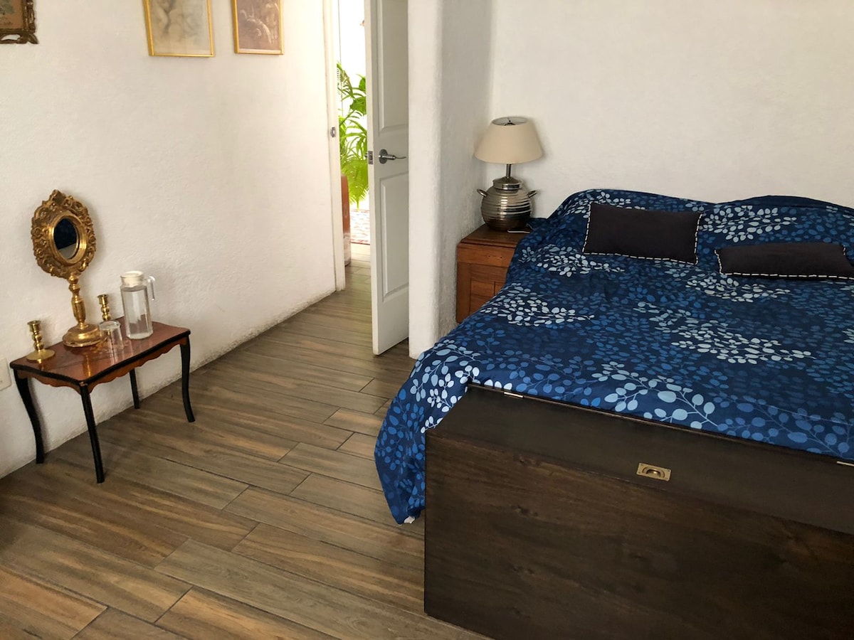 Dhomë gjumi 2 me krevat dopio.