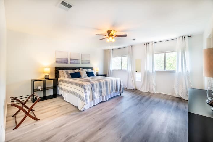 Master bedroom with king size bed