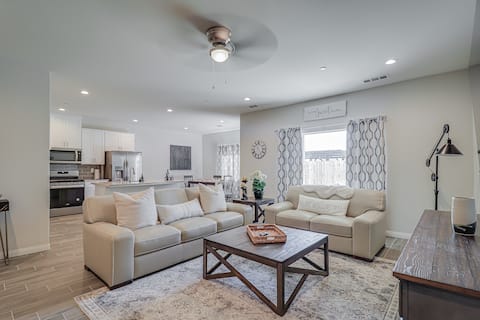 Luxurious Comfy Spacious House 3 Bed + Office Home