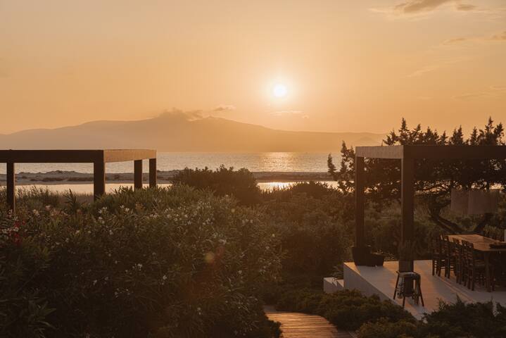 Anise & Ouzo, two beachfront houses & pool, Naxos gallery image 4