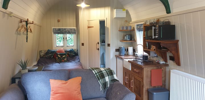 منطقة واسعة للاسترخاء والاستمتاع بالسلام والهدوء.