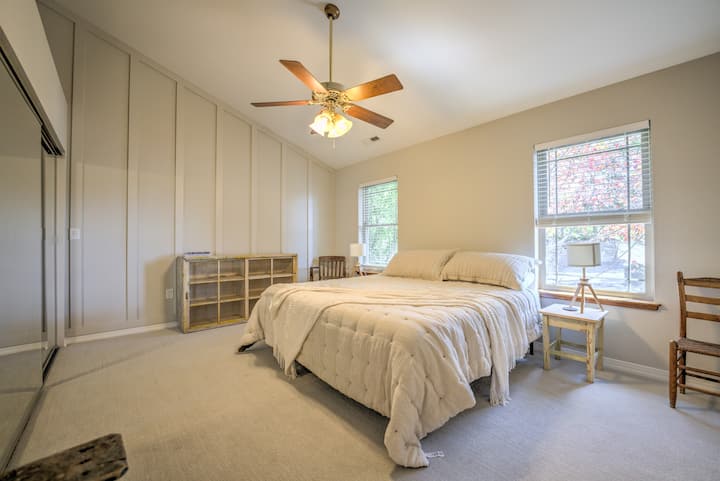 Dormitorio principal con cama king size