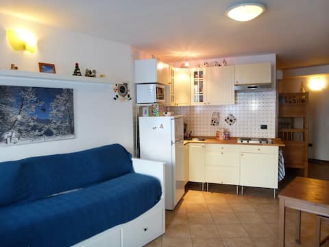 Annuncio Airbnb popolare: Studio just a few minutes' walk from the slopes a Gressan