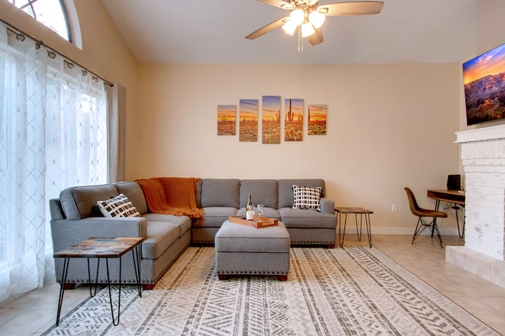 Private Resort: Heated Pool/bbq/golf/ Game Room - Mesa, AZ