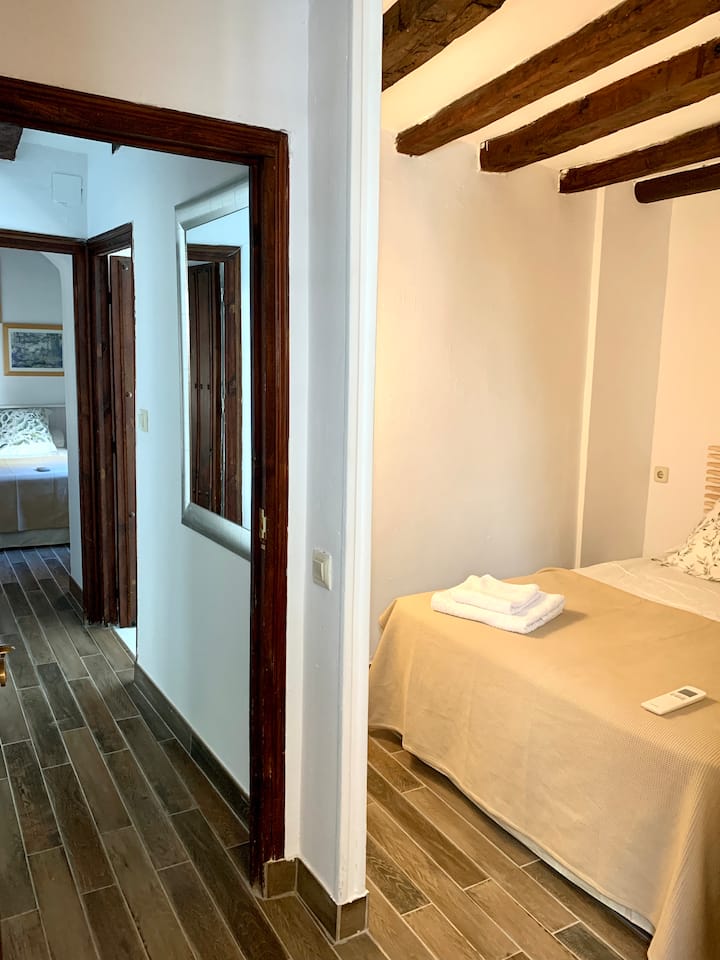 Საძინებელი 2 ორადგილიანი საწოლი 140 სმ