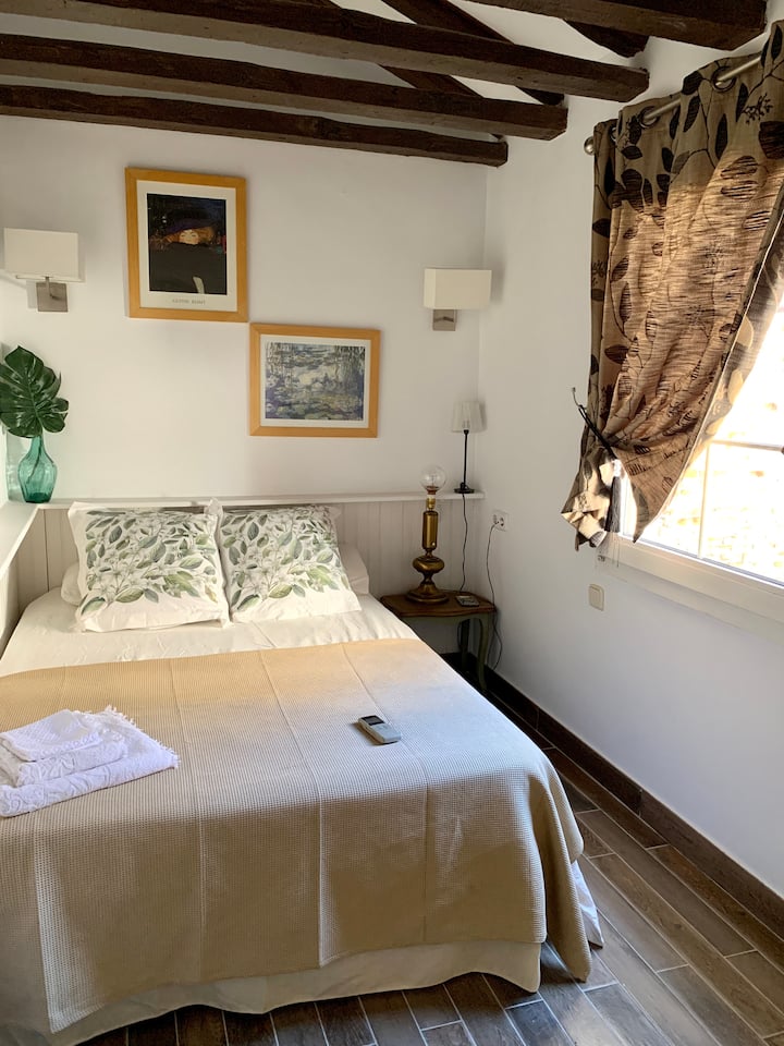 Საძინებელი 140 სმ ორადგილიანი საწოლი