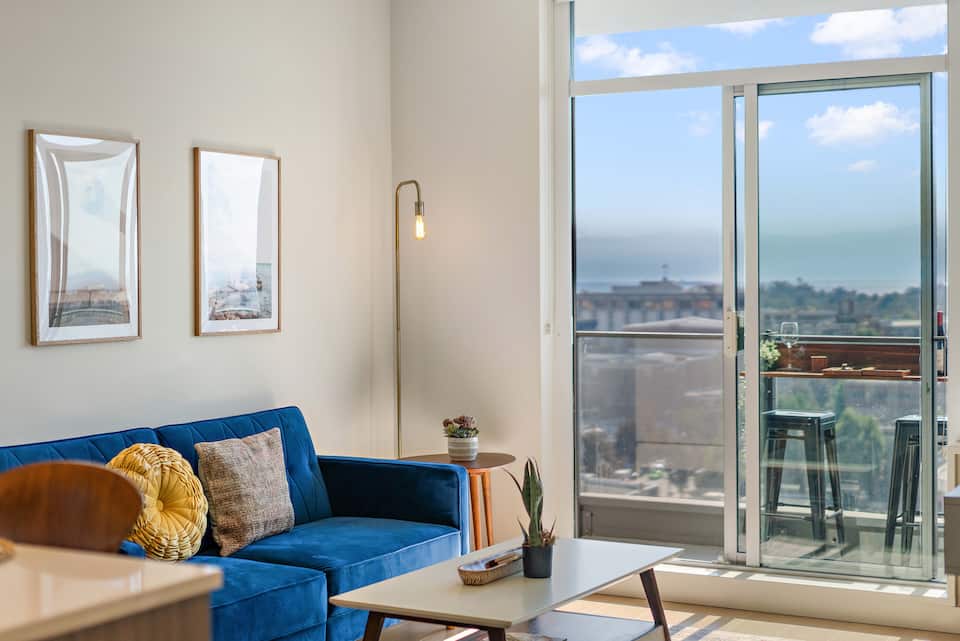 15th Floor BoHo Haven photo 2