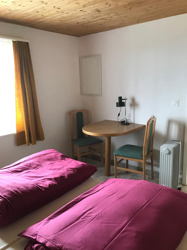 Habitación 2 en el sótano