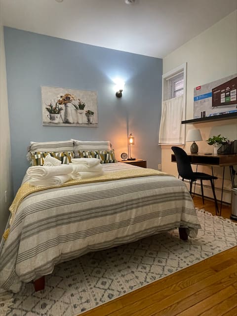 Top Airbnb: Cute Efficiency Unit in Longwood/Fenway in Mission Hill
