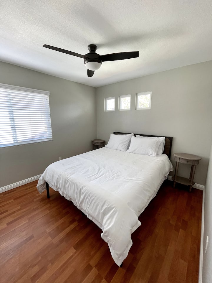 bedroom 2 with queen bed