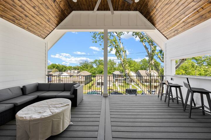 Epic Nashville Home! Great for Families and Groups gallery image 4