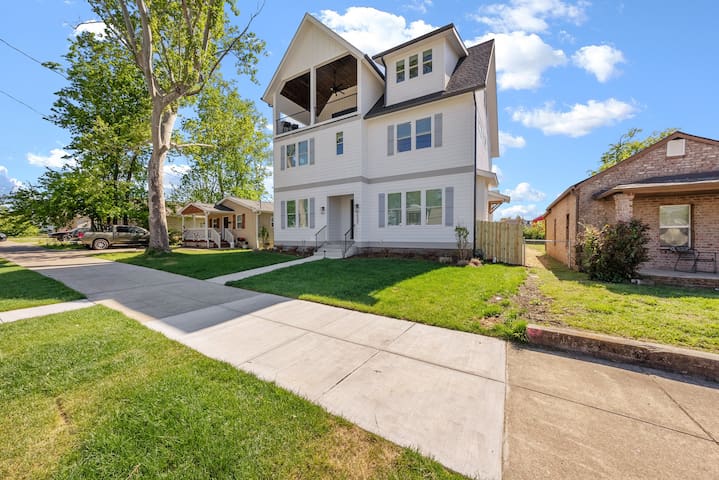 Epic Nashville Home! Great for Families and Groups