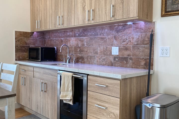 Entire Private Floor Of Home For Your Stay - San Francisco, CA