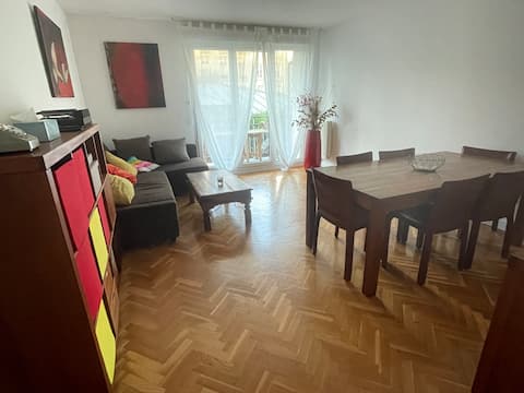Beautiful apartment 2 minutes from the Liberté metro
