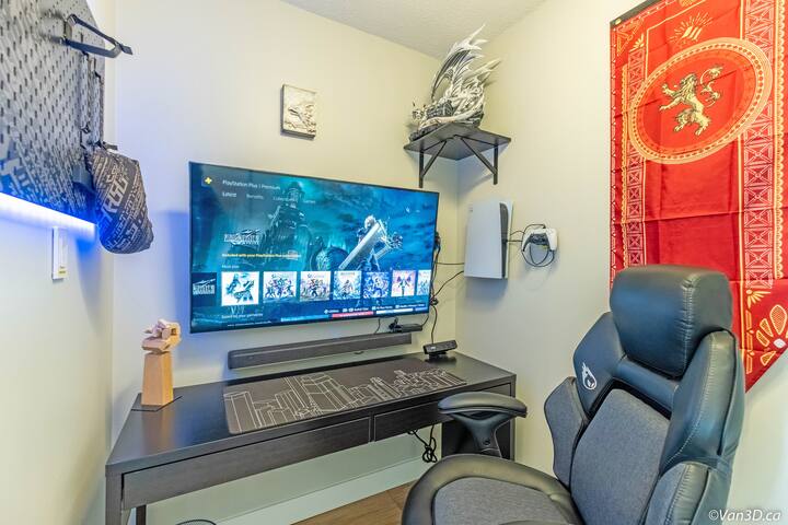 Stunning view! AC/Office/ Pool/Gym/Free parking gallery image 4