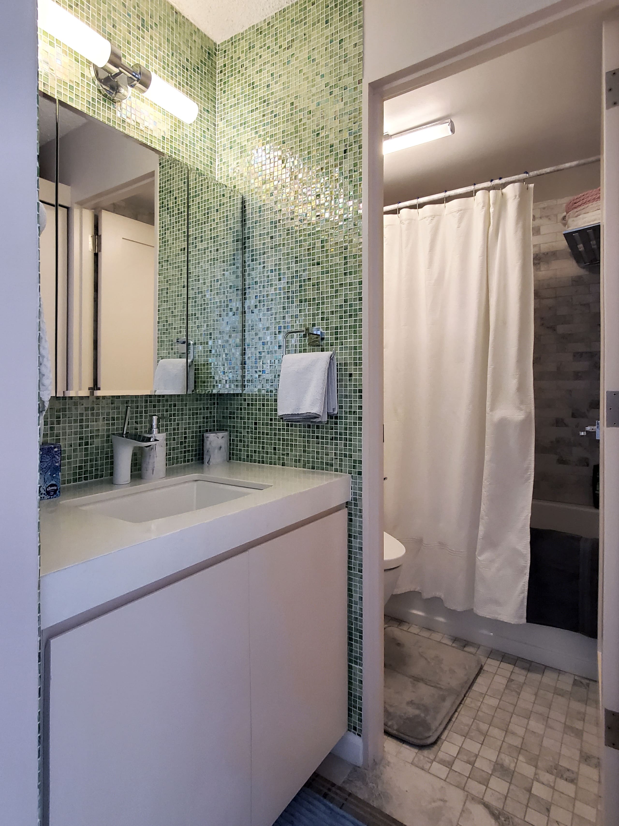Condo in Honolulu · ★4.93 · 1 bedroom · 1 bed · 1 bath - Image 7