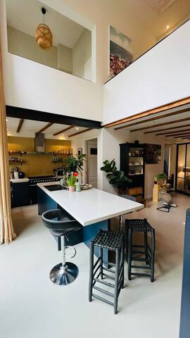 Charming family house near beach and city center gallery image 4