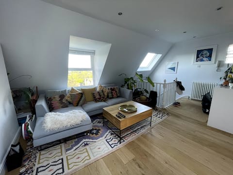 Successful Airbnb property: Crystal Palace Flat in Croydon