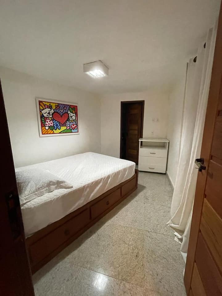 Dhomë gjumi 2