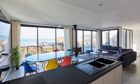 Villa  Gabrielle  with exceptional sea views