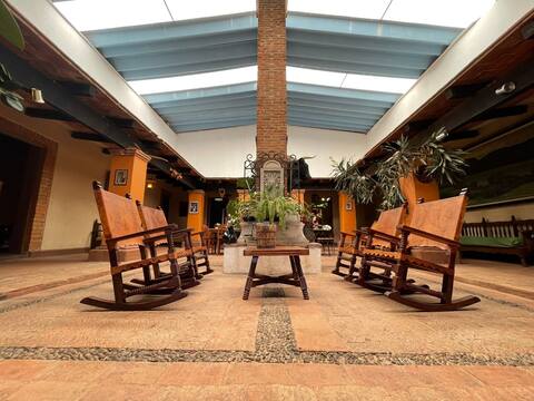 Casco de Hacienda Santa Rita con 8 habitaciones