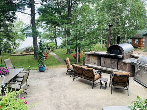 Secluded Northwoods getaway on Lake Nokomis