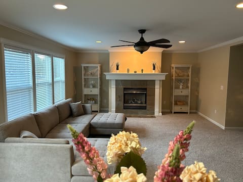 Spacious Getaway for Families & Friends